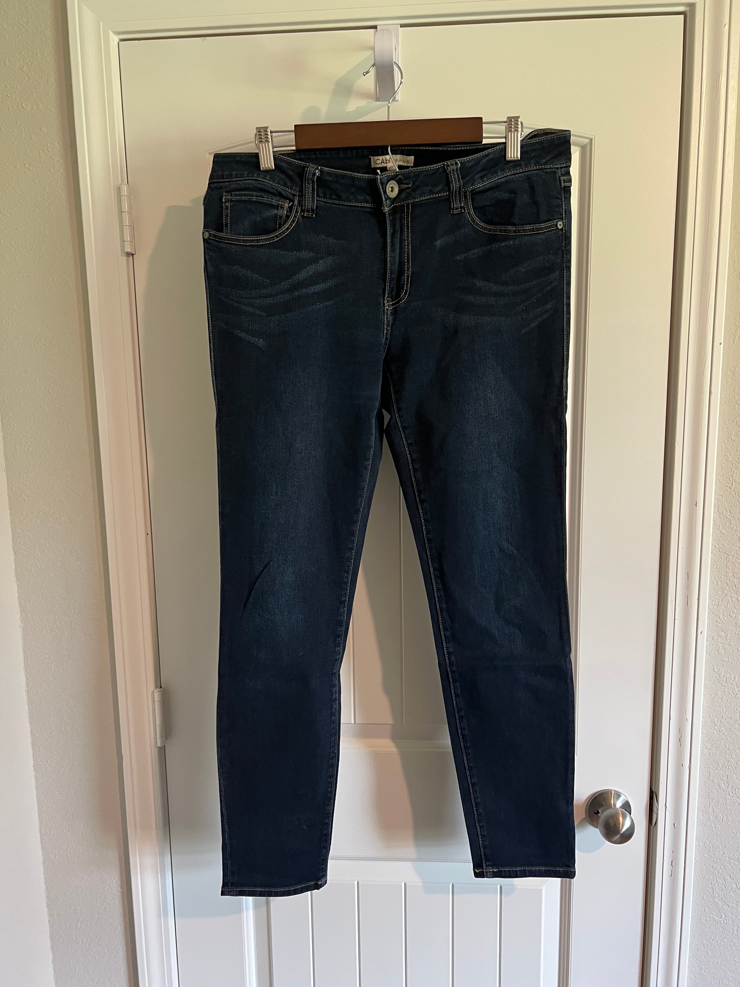 Cabi Dark Wash Jeans - Size 12 / 31