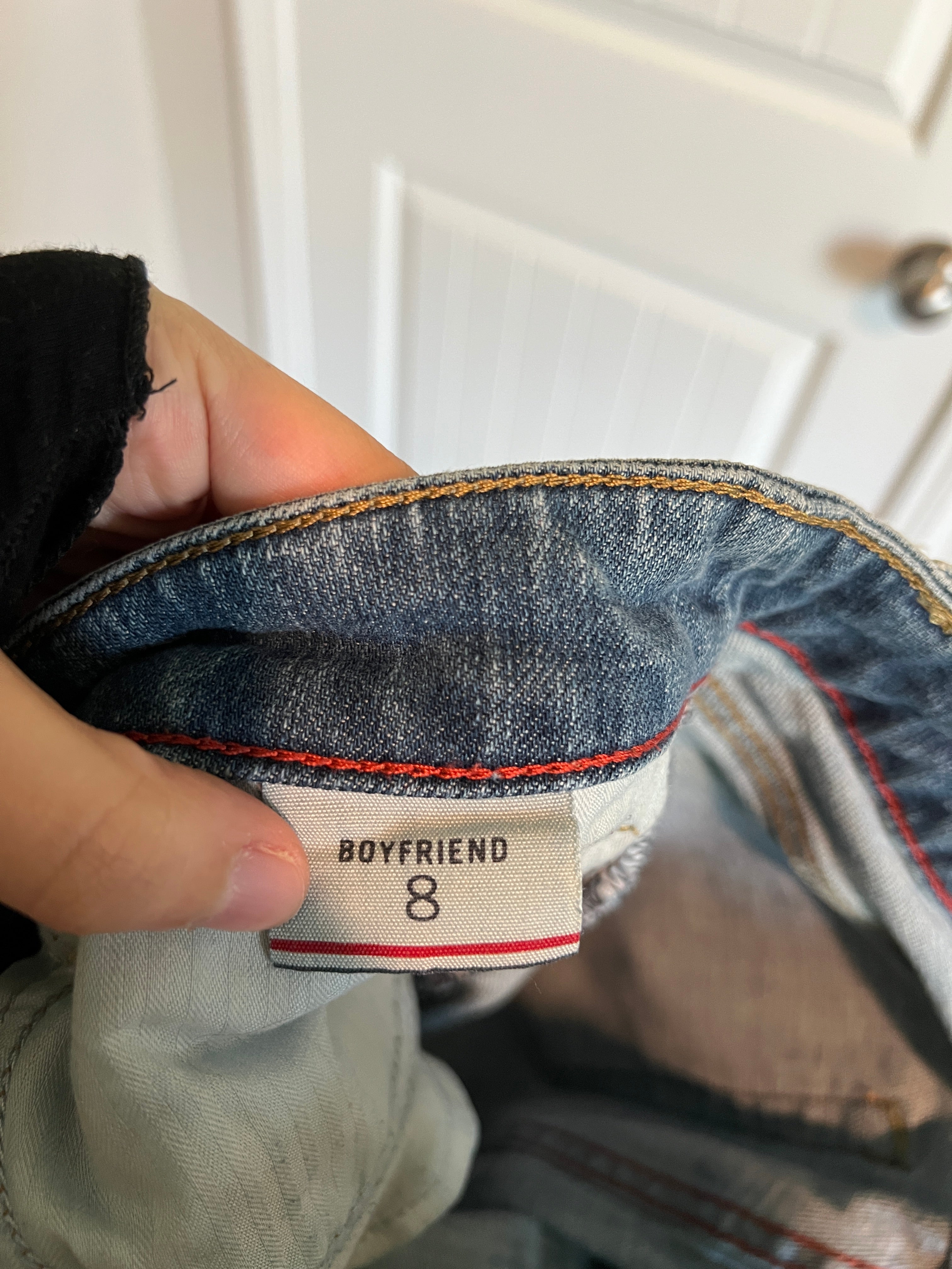 Tommy Hilfiger Boyfriend Jeans - Size 8 / 29