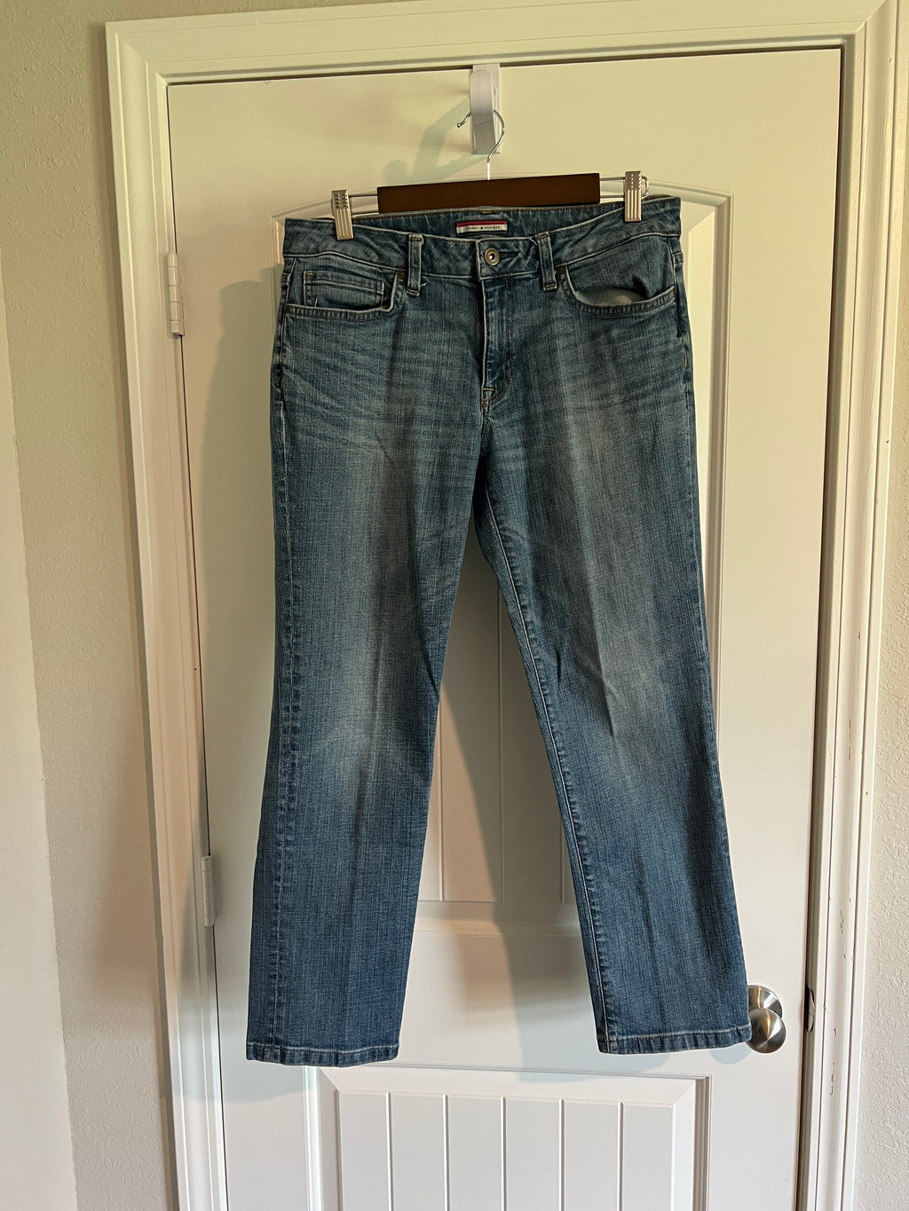 Tommy Hilfiger Boyfriend Jeans - Size 8 / 29
