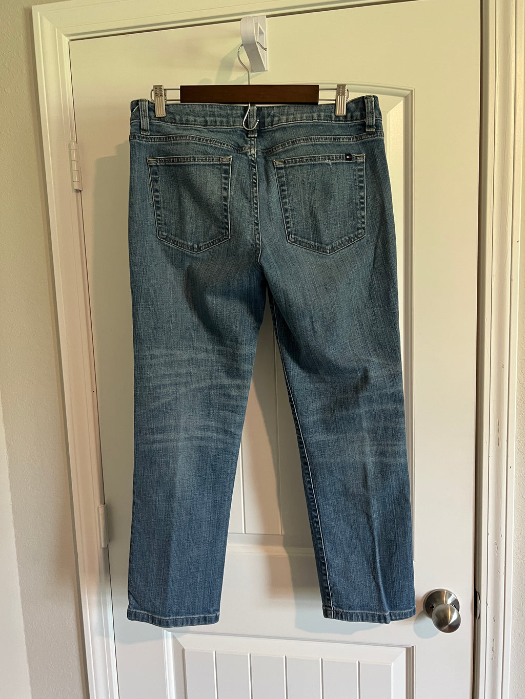 Tommy Hilfiger Boyfriend Jeans - Size 8 / 29