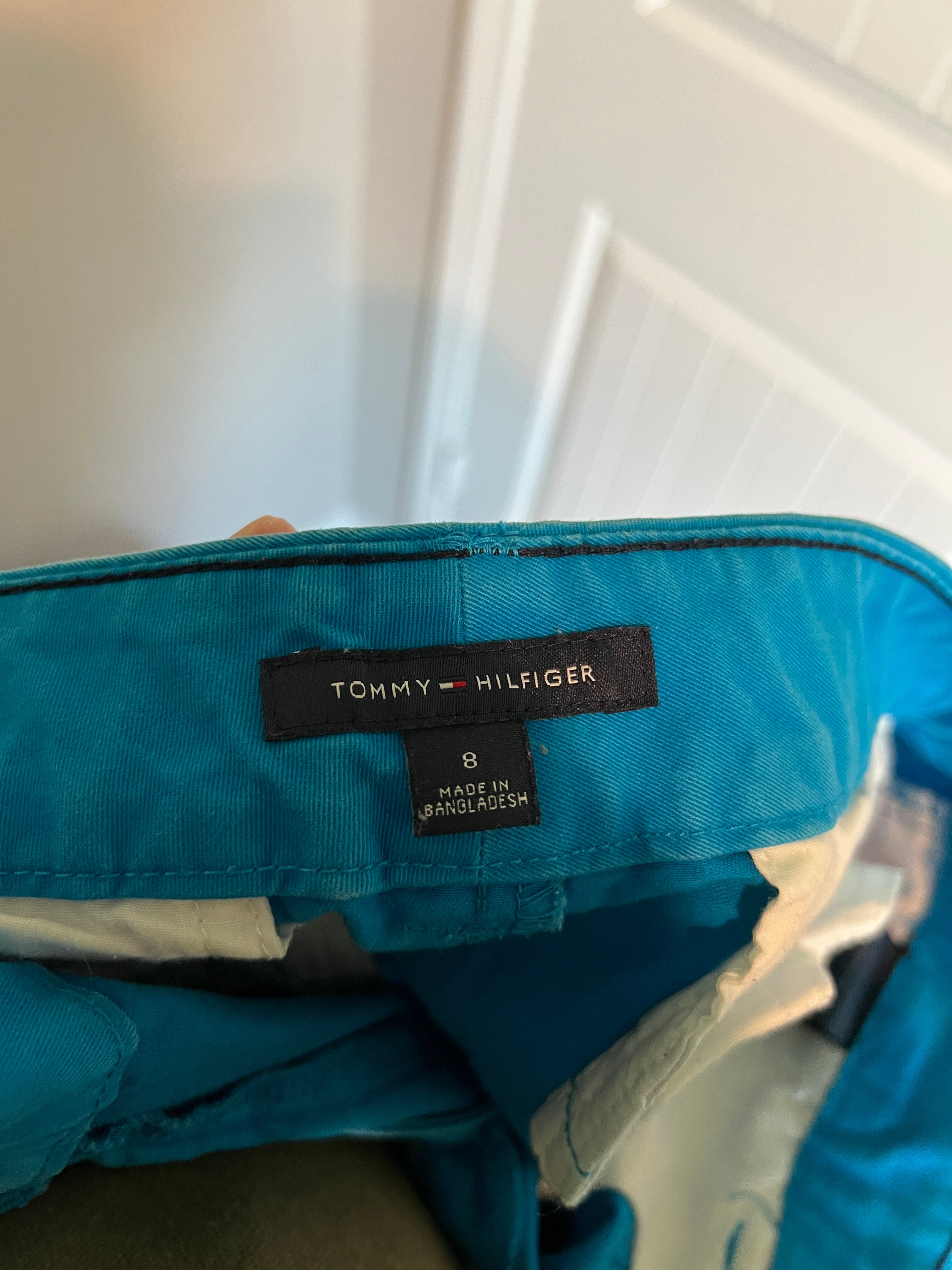Tommy Hilfiger Star Shorts - Size 8 / 29