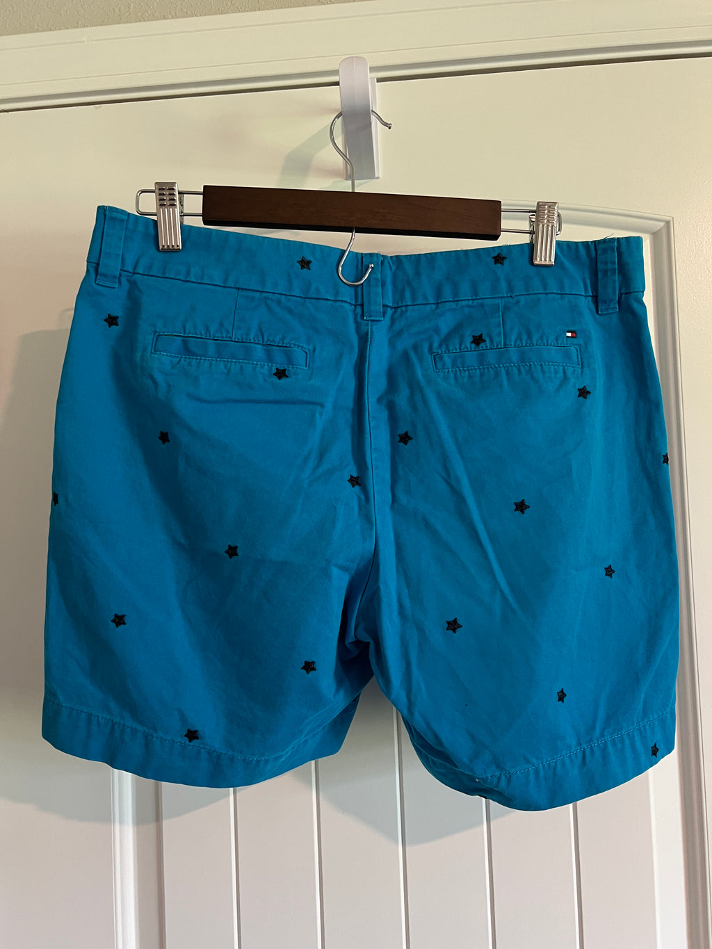 Tommy Hilfiger Star Shorts - Size 8 / 29