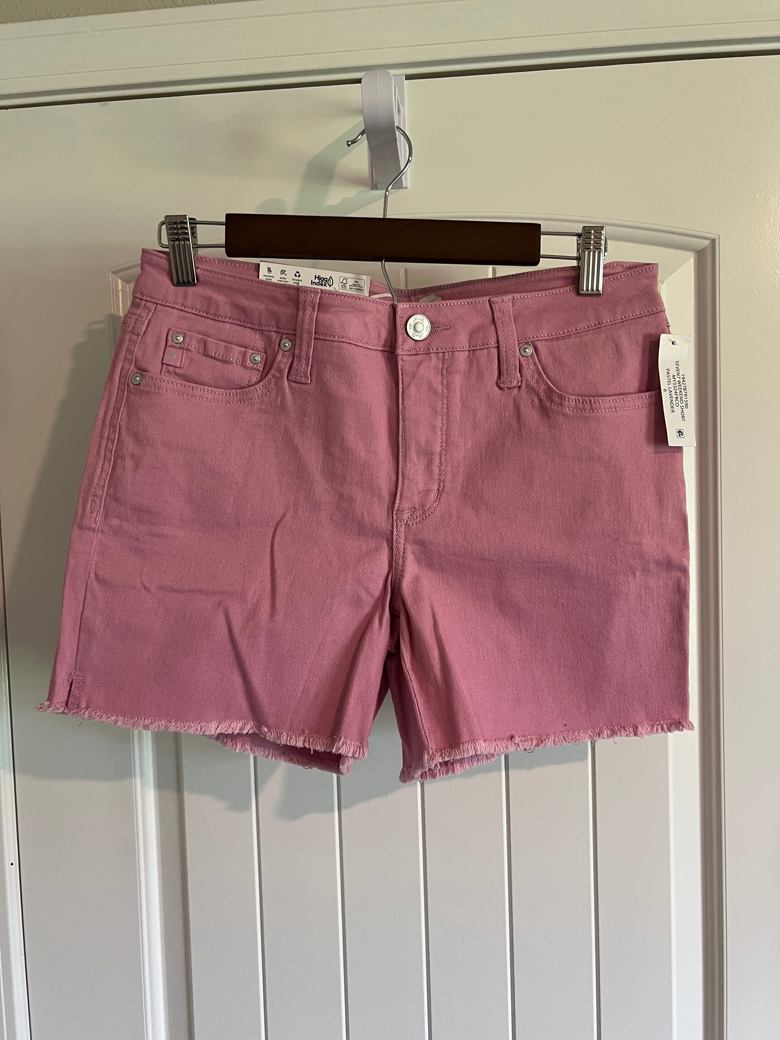 NWT Seven7 Weekend Shorts - Size 6 / 28