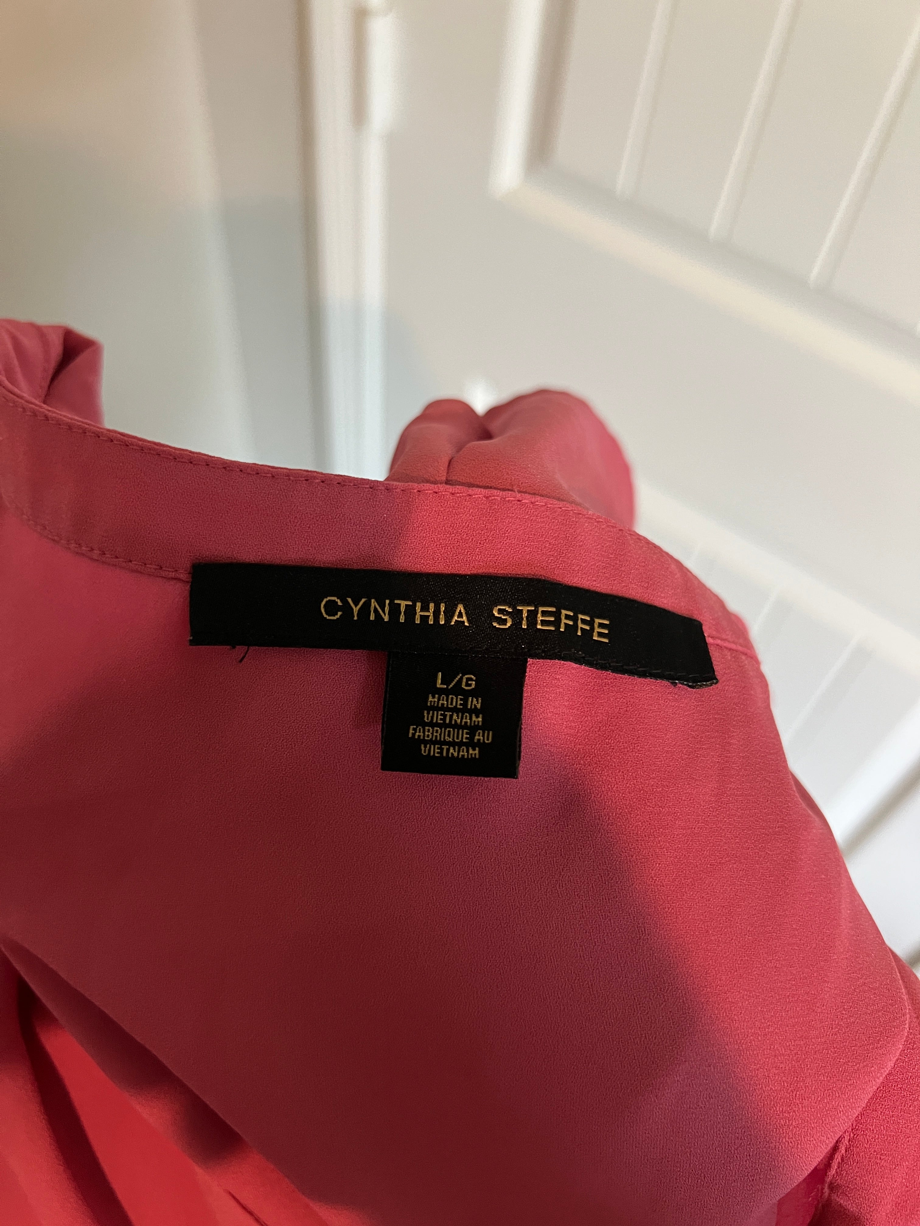 Cynthia Steffe Sleeveless Blouse - Size Large