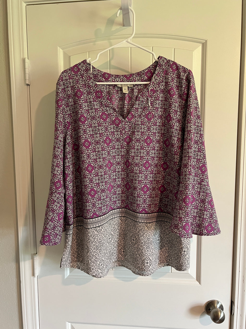 Dana Buchman Long Sleeve Blouse - Size XL