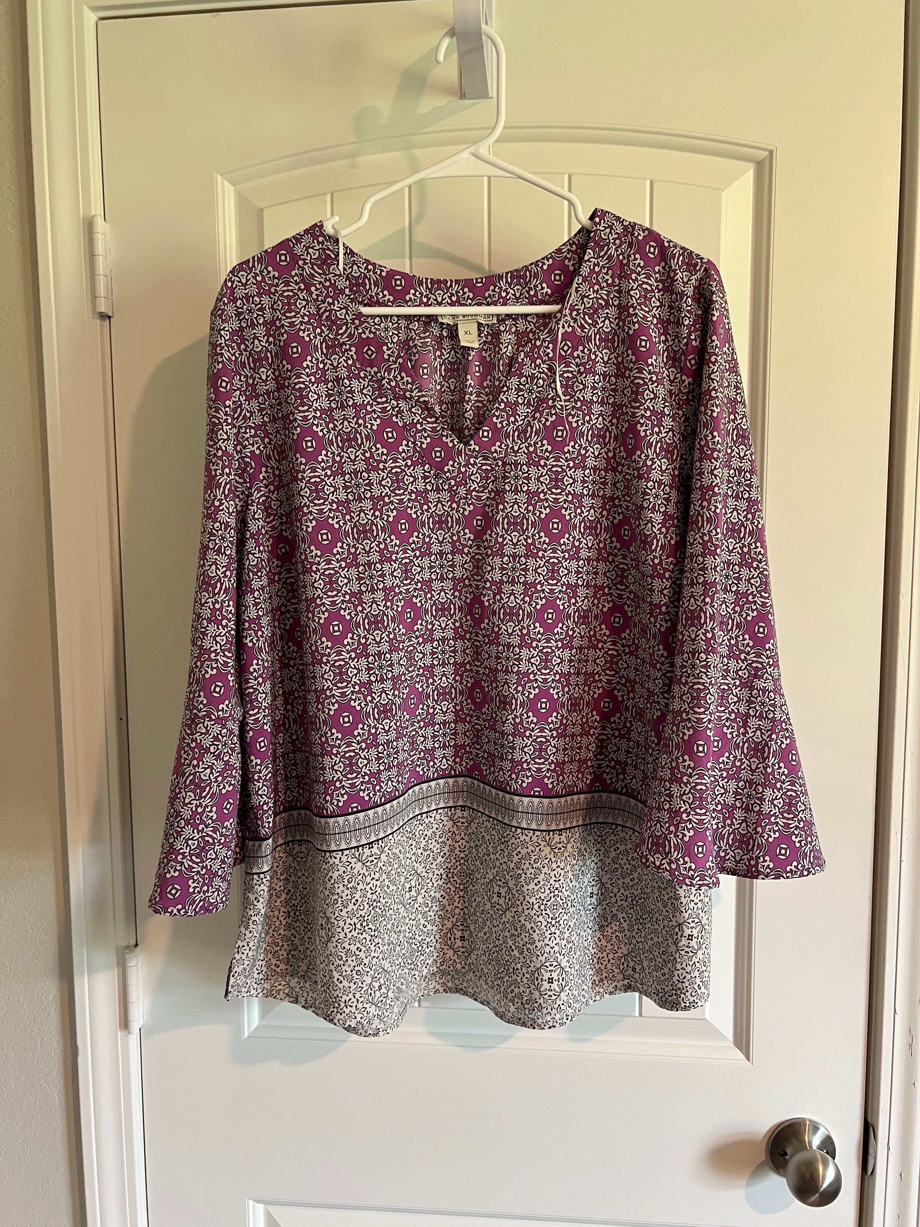 Dana Buchman Long Sleeve Blouse - Size XL