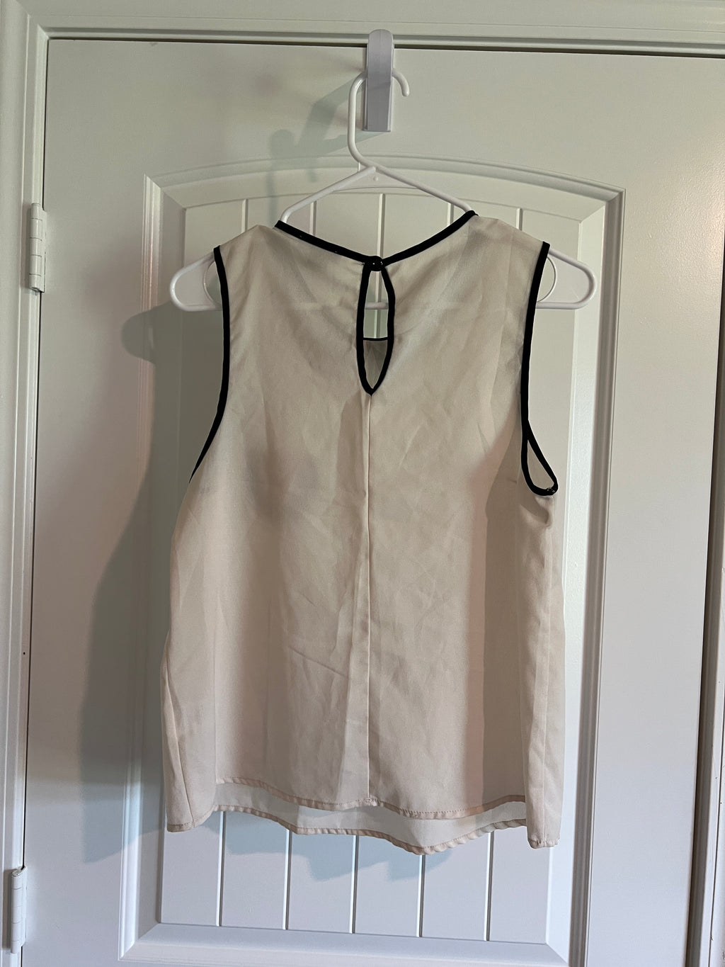 Issi Sleeveless White Blouse - Size Small