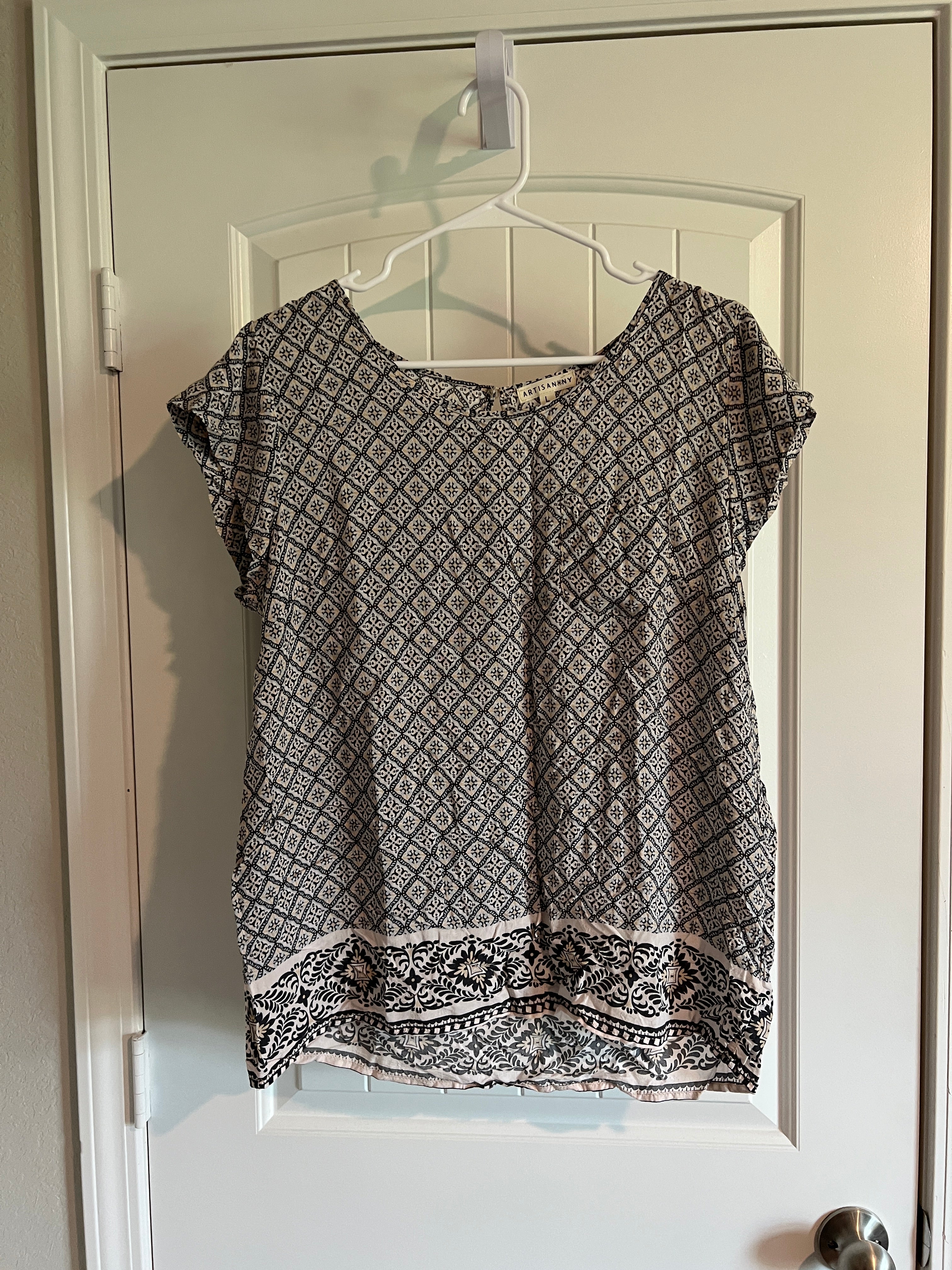 Artisanny Blouse - Size Large