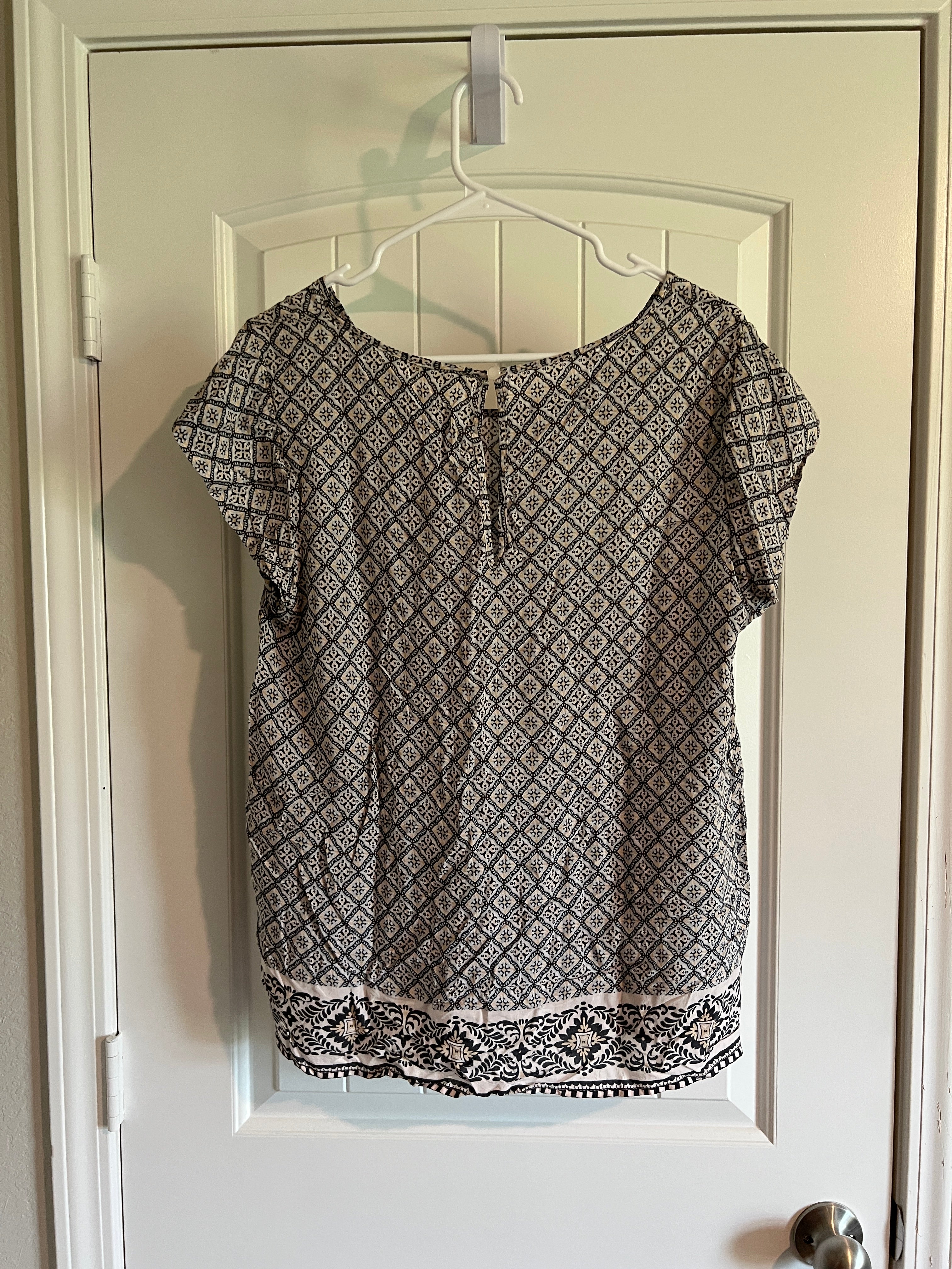 Artisanny Blouse - Size Large