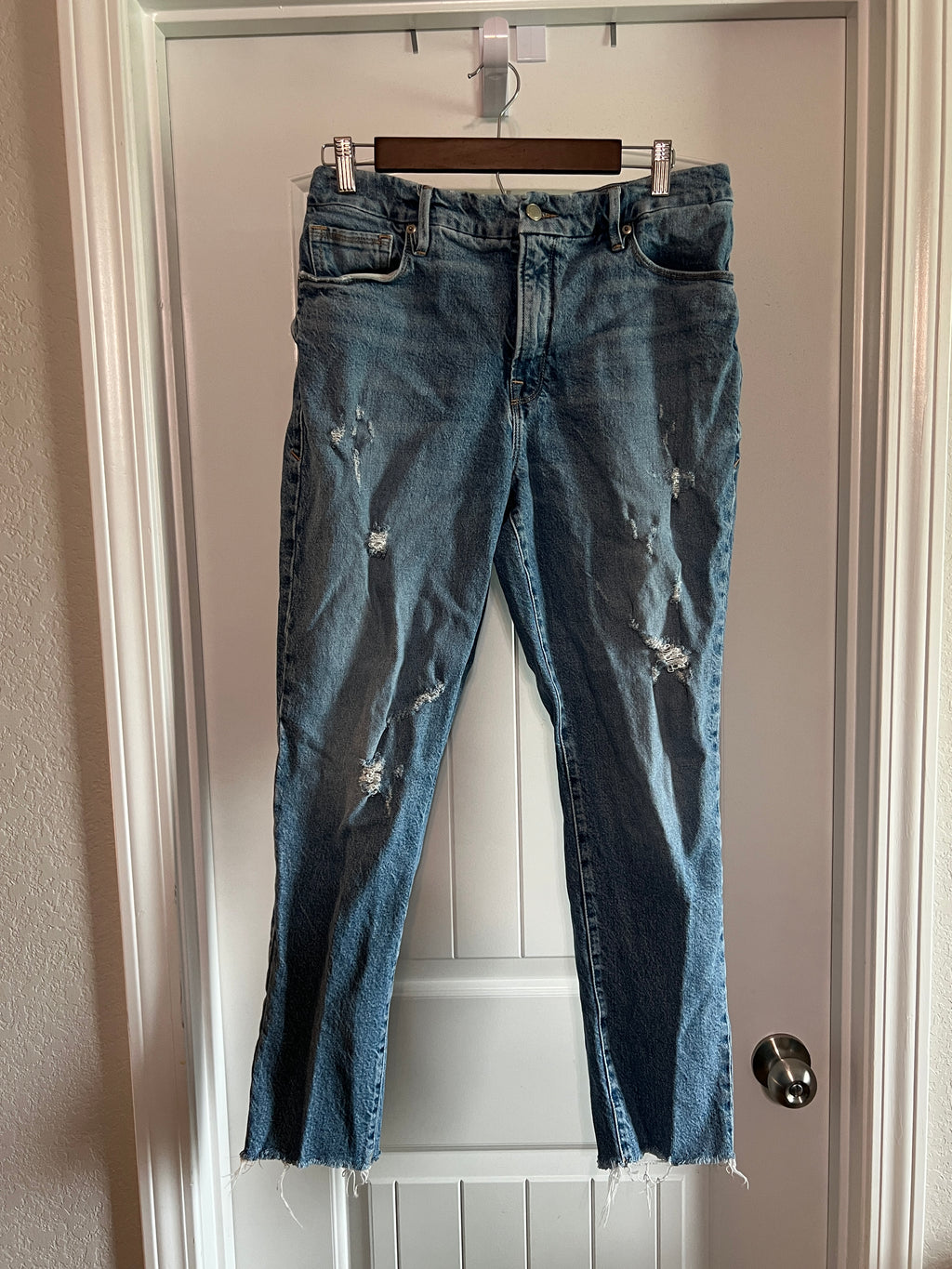 Good American Distressed Jeans - Size 4 / 27