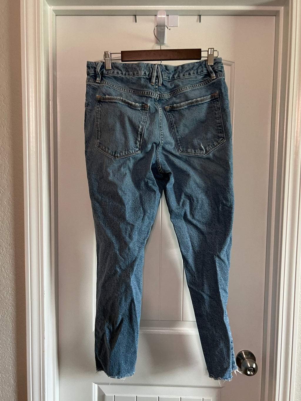 Good American Distressed Jeans - Size 4 / 27