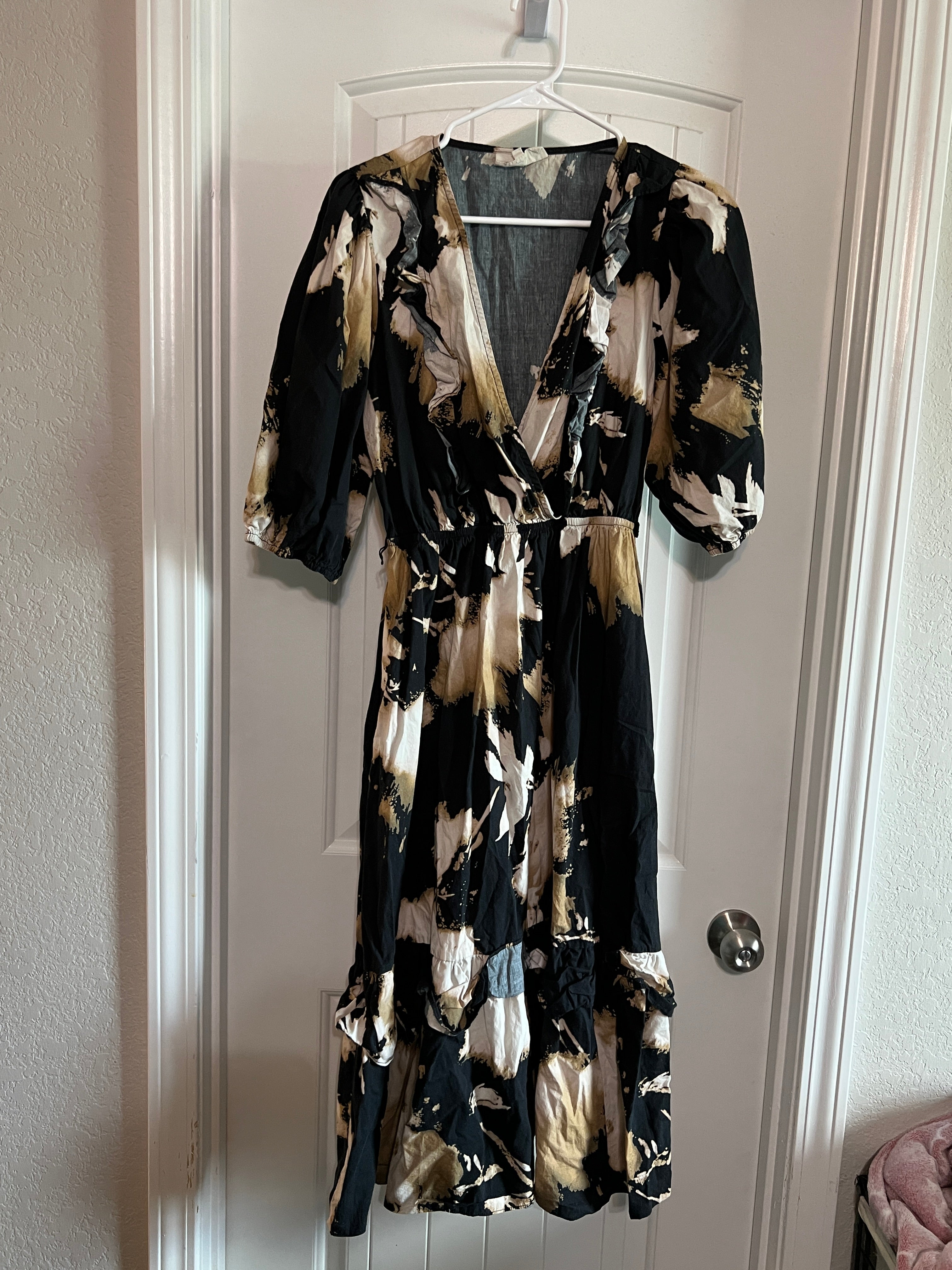 Melloday Half-Sleeve Midi Dress - Size Small