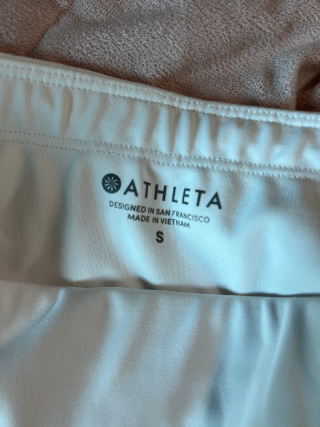 Athleta White Bike Shorts - Size Small