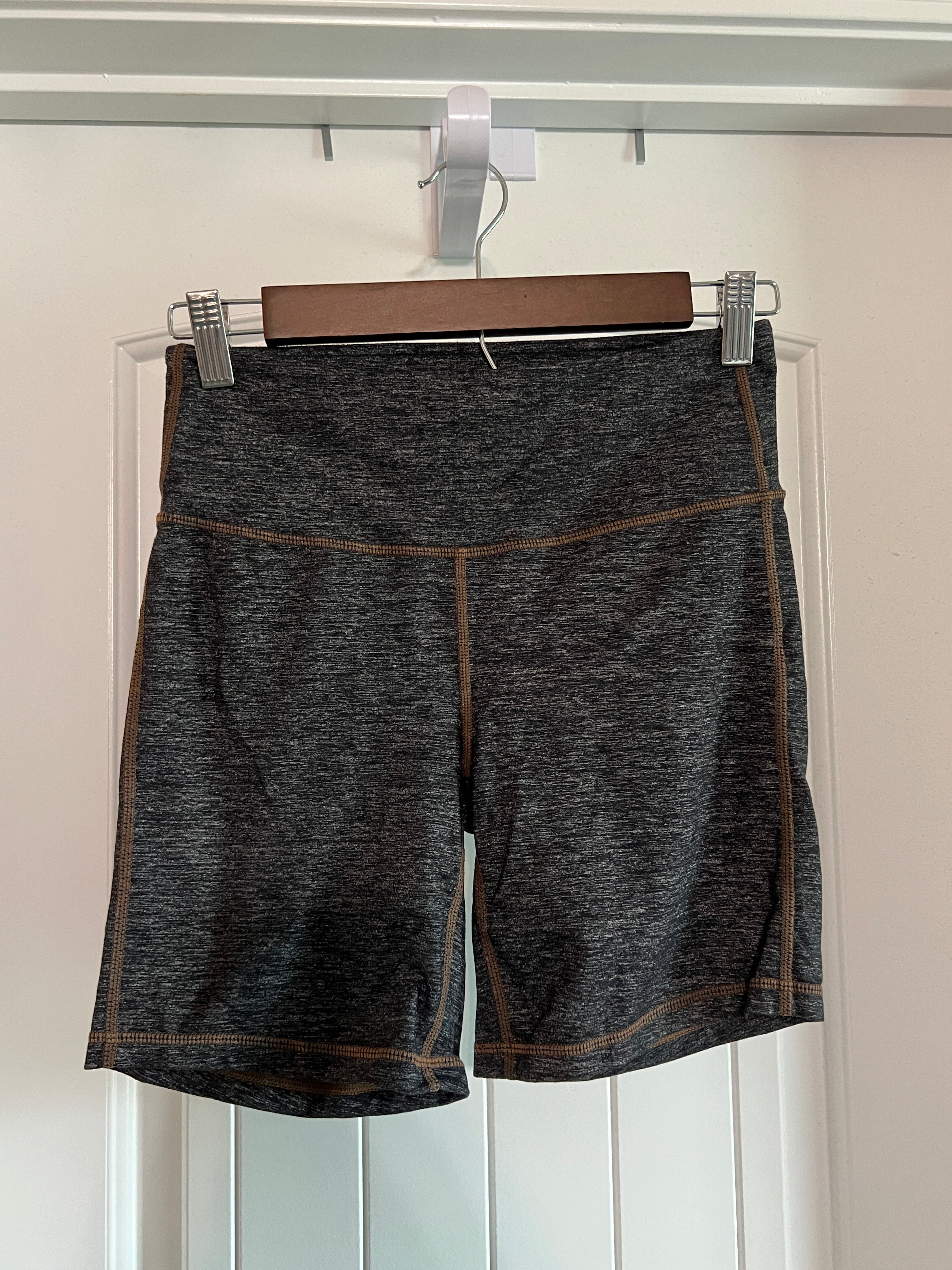 Athleta Heather Grey Bike Shorts - Size Small
