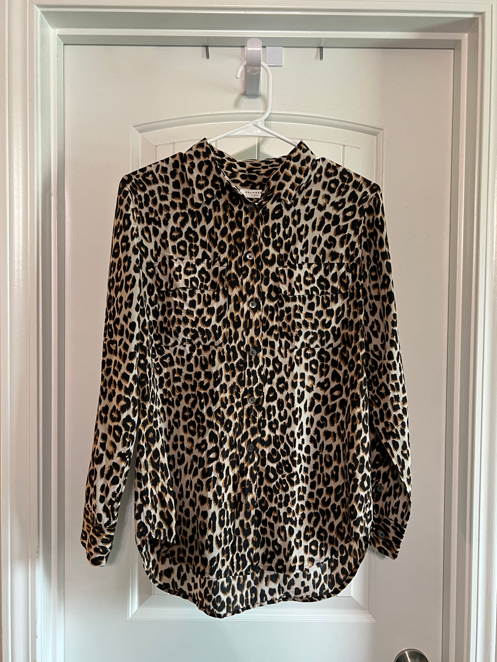 Equipment Femme Leopard Print Button Down Shirt - Size Small