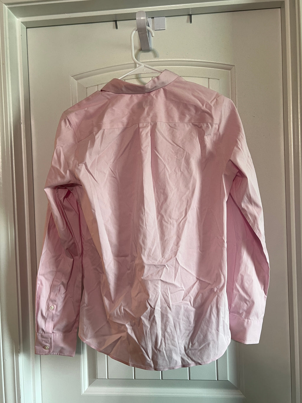 Untuckit Button Down Shirt - Size 6 / 28