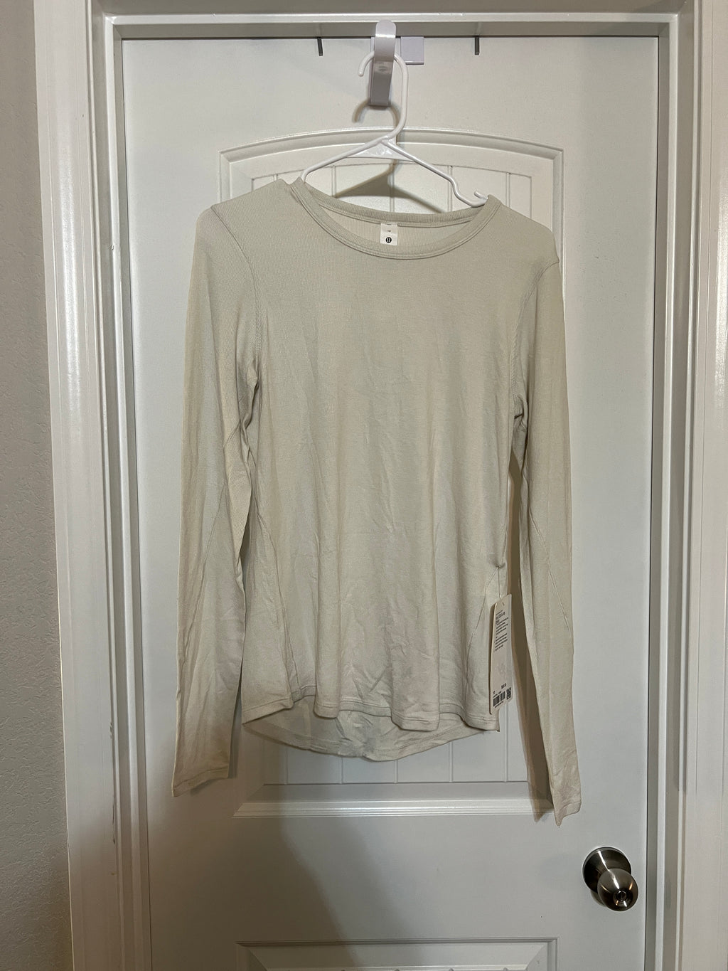 NWT Lululemon Hold Tight Long-Sleeve Shirt - Size 10