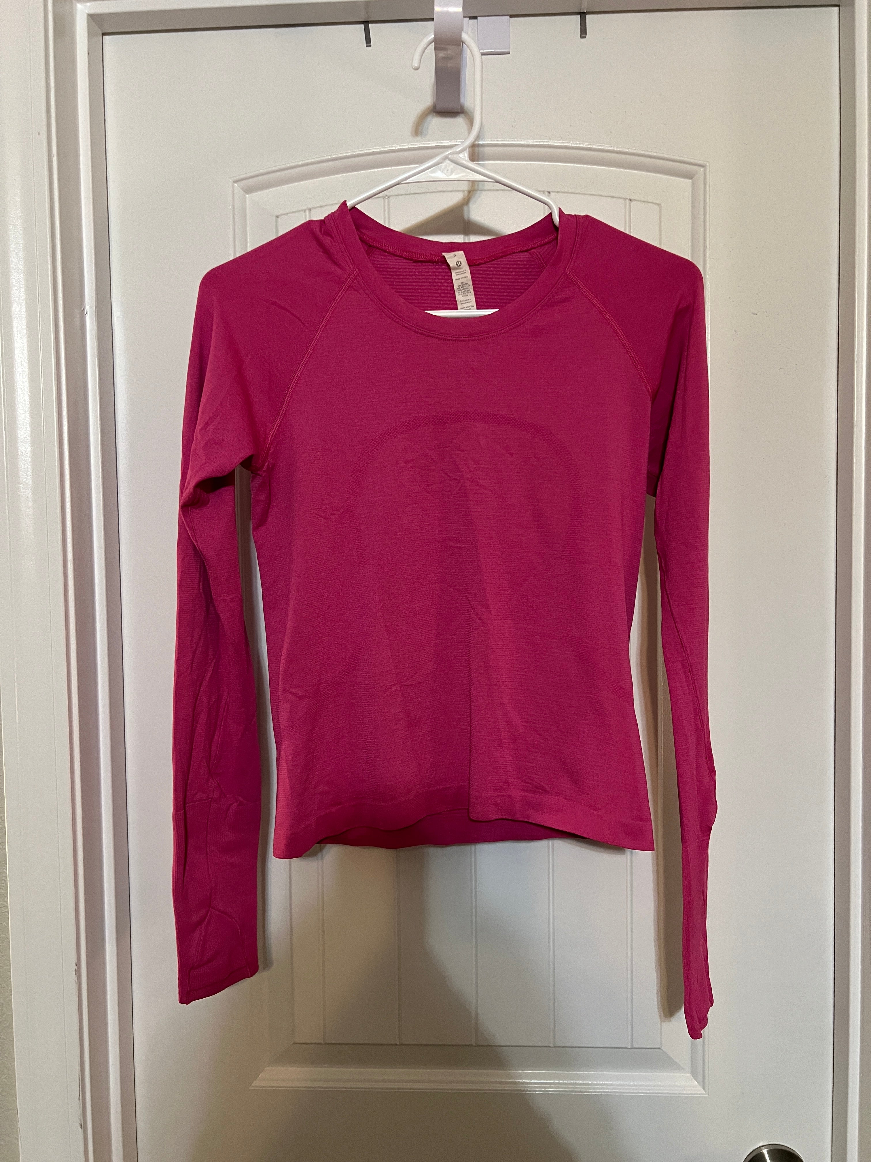 Lululemon Long Sleeve Pink Top - Size 6