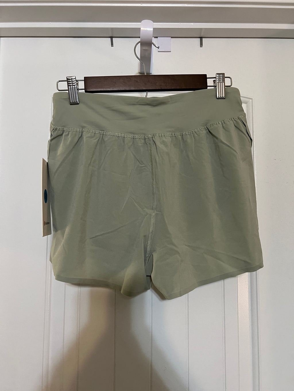 NWT Lululemon Fast and Free Shorts - Size Small