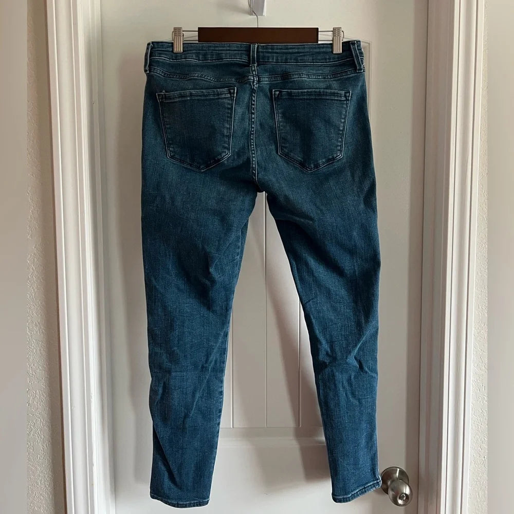 Old Navy Rockstar Super Skinny Jeans - Size 12 / 31