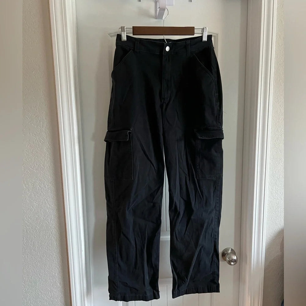 Hollister Women's Black/Navy Trousers - Size 6 / 28 / 28 Long