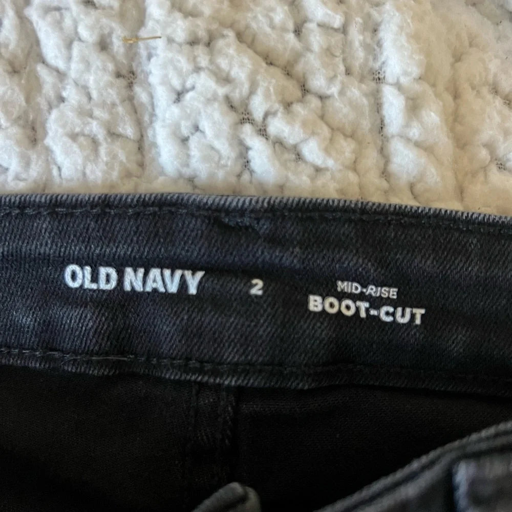 Old Navy Mid-Rise Bootcut Jeans - Size 2 / 26