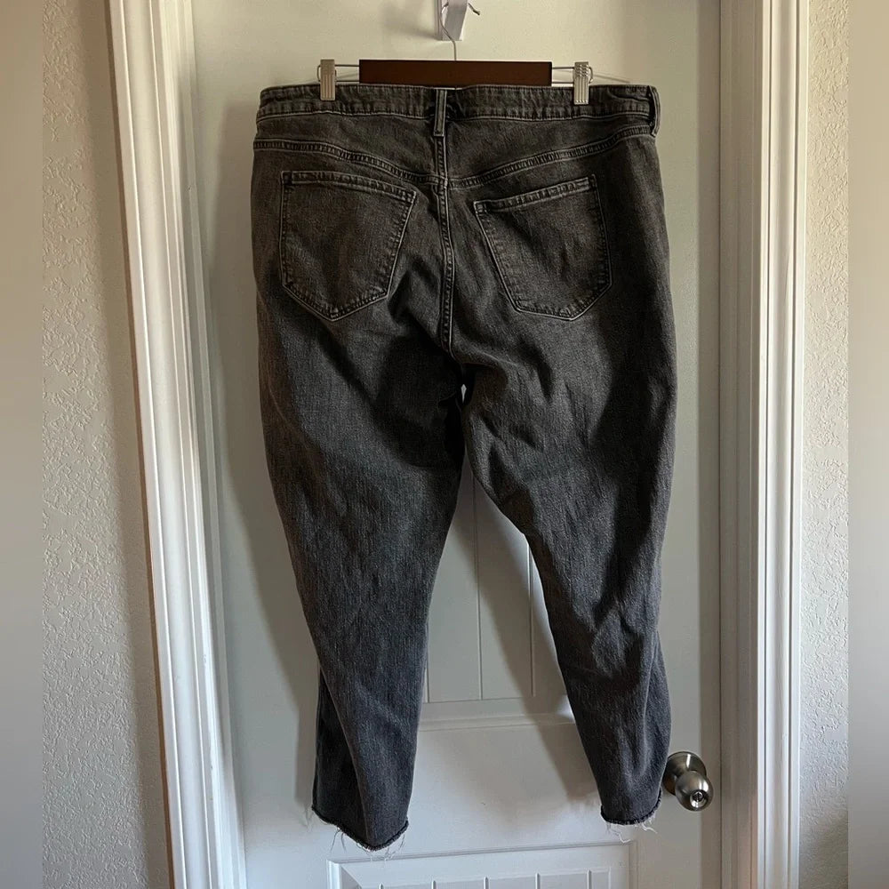 NWOT Old Navy High-Rise Vintage Slim Jeans - Size 20