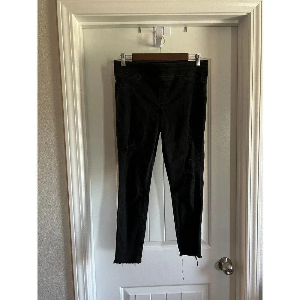 Old Navy Rockstar Distressed Super Skinny Jeggings - Size 8 / 29 / 8 Petite