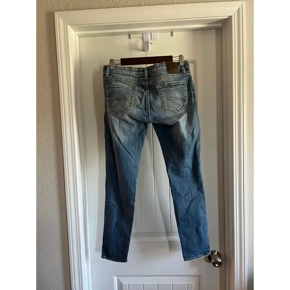 DriftWood Embroidered Women's Jeans - Size 6 / 28