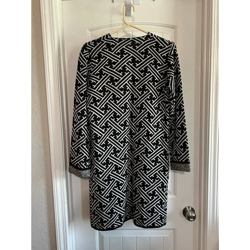 Hannah Black and White Geometric Pattern Cardigan - Size Medium / M