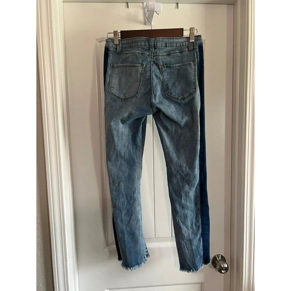 Davi & Dani Two-Tone Frayed Hem Jeans - Size Large / 27 / 4